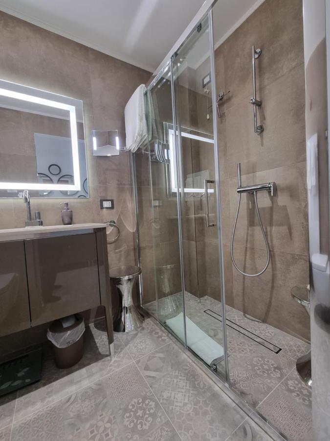 Palms Luxury Suites San Remo Buitenkant foto